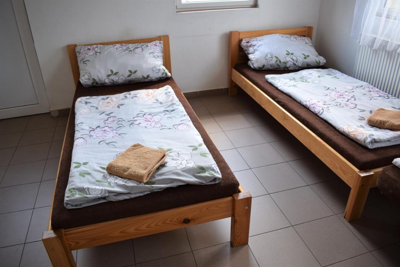 Marina Tynec N. L. - Kemp Týnec nad Labem Kültér fotó